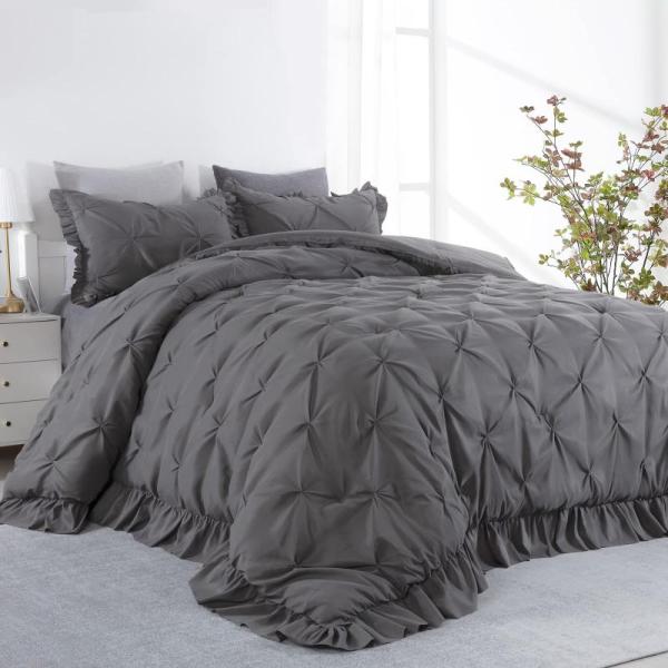 RETAIL READY - HOMBYS Oversized King Comforter Set Ultra Soft Pinch Pleat - MSRP $79