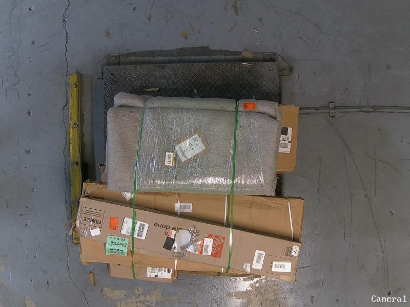 Flooring & Rugs - Closet Evolution Wood Closet System, RUGPADUSA, MSI, Vortex, Daltile, Corso Italia - Est Retail $965