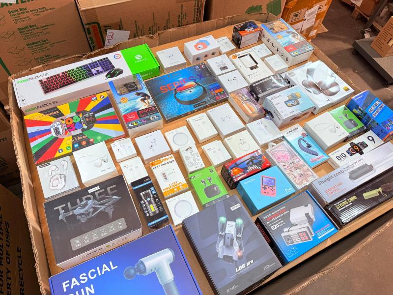 Supercharged Tech Gadget & Personal Electronics Pallet – 500 Units