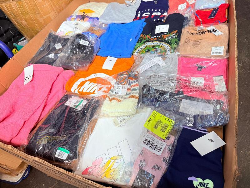 Bulk Lot of 350 Men's & Women's Mixed Apparel Clothing MSRP $5,786