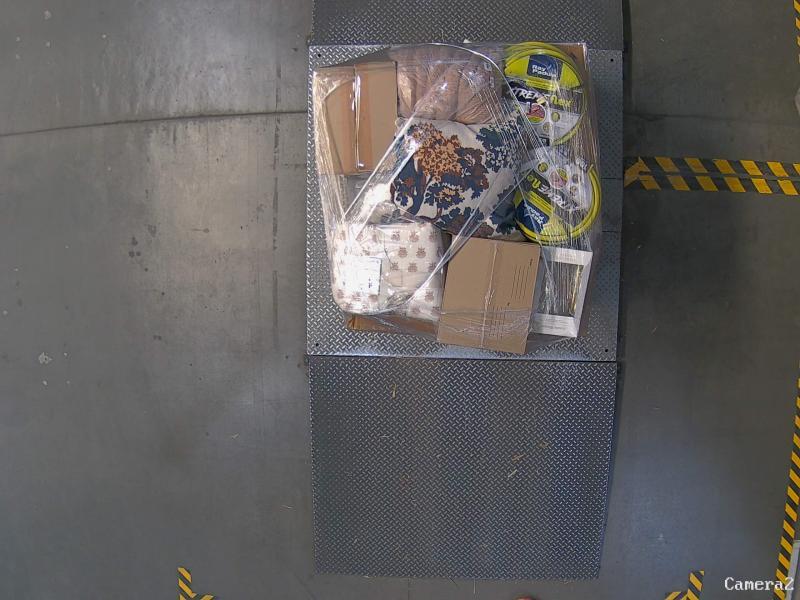 Home - Threshold - Quilts, Comforters, & Sheets, Cuisinart 2-Slice Toaster- Est Retail $1,429- 1 plt