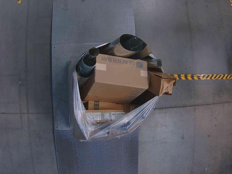 Plumbing - Newport, Glacier Bay, Everbilt - Est Retail $1,643- 2plts