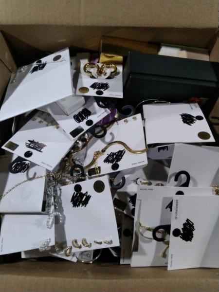 Luxury Department Store - Jewelry