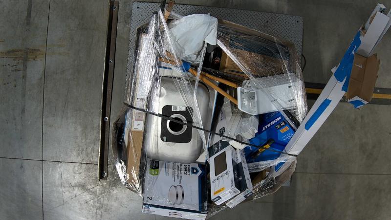 Govee 100ft Plug-in White Indoor/Outdoor String Lights, Frigidaire Top Mount Refrigerator Ice Maker Kit - MSRP $3,696