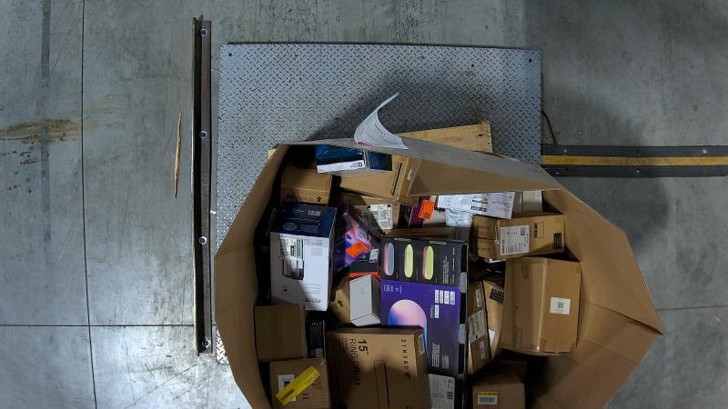 Lighting & Electrical - LNC, HALO, River of Goods, IHOMEadore, LIFX, Hunter, YUHAO, Breezary - Est Retail $8,794- 2plts