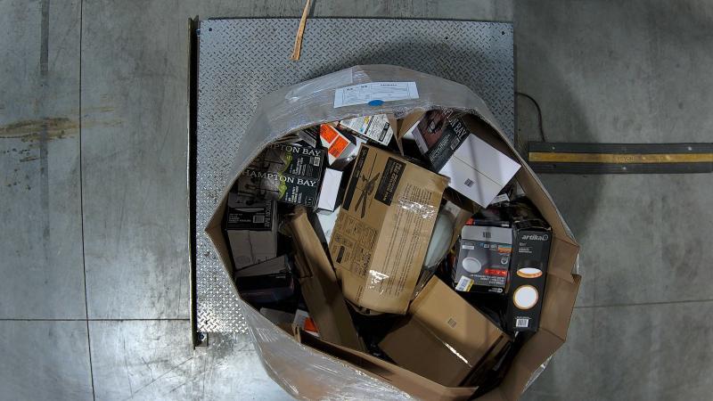 Lighting & Electrical - Kichler, Google, RRTYO, BICIK, Oaks Aura, GE, Juno, Rennnsan - Est Retail $15,532- 2plts