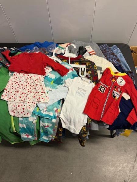 2 Pallets of Mixed Baby & Women's Clothes,Shoes,Toys,Socks,Hats
