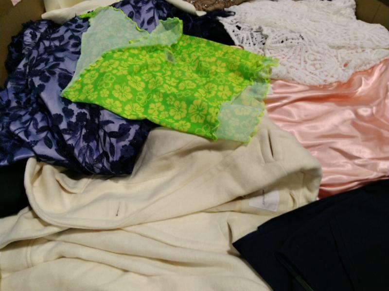 Luxury Department Store - Pallet of Apparel Returns
