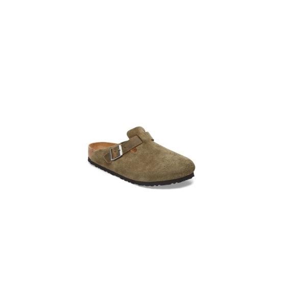 Shoes- Birkenstock Boston Clogs, Hoka Arahi 7 Sneaker, Nike, Sam Edelman, Munro, Ugg, New Balance -Original MSRP $1,507