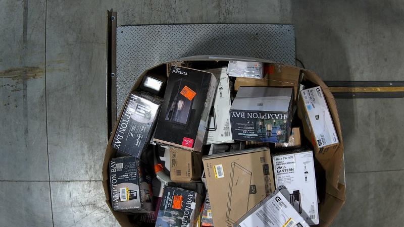 Lighting Lighting & Electrical - Commerical Electric, HDC, Hampton Bay - Est Retail $2,181- 1plt