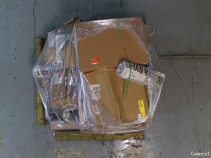 Flooring & Rugs - JONATHAN Y, ClosetMaid, Beverly Rug, Closet Evolution, RUGPADUSA, MSI, CAP - Est Retail $1,531