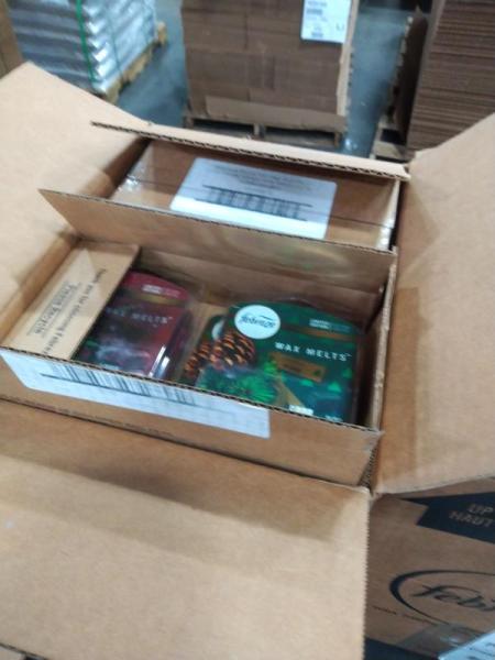 Home - Febreeze Odor Eliminating Wax Melts - Refills - MSRP $959