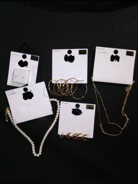 Luxury Department Store - Jewelry