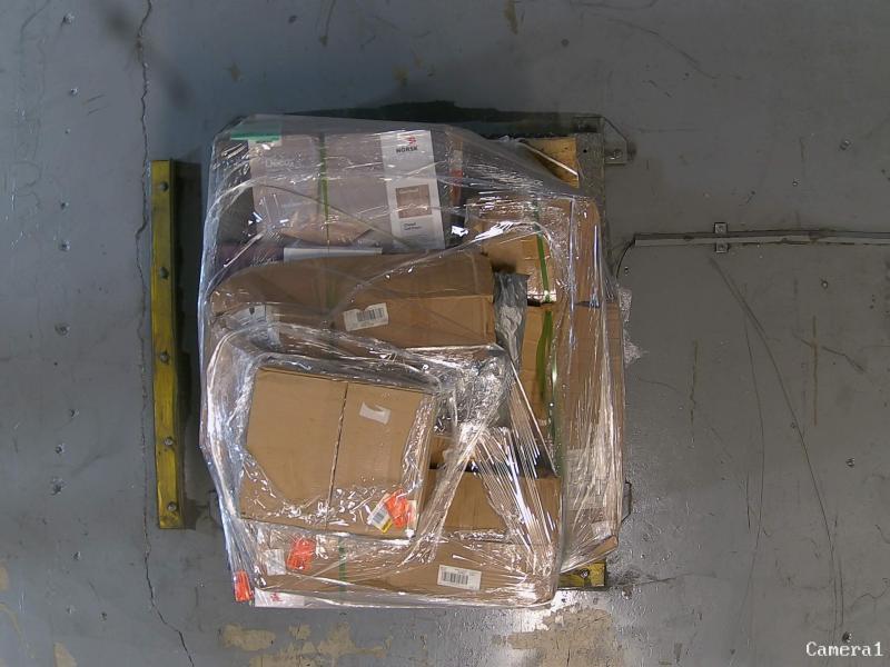 Flooring & Rugs - Garland Rug Town Square Tan 12ftx15ft Geometric Area Rug, Norsk Foam Mats, HDC - Est Retail $1,279