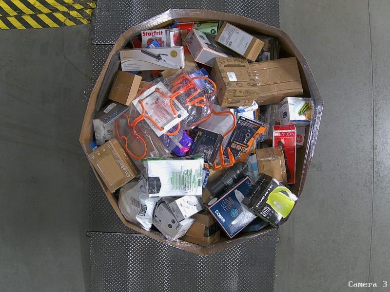 Health & Beauty - Charlotte Tilbury Airbrush Foundation, La Roche Posay Redermic Vitamin C Eye Cream - MSRP $17,919