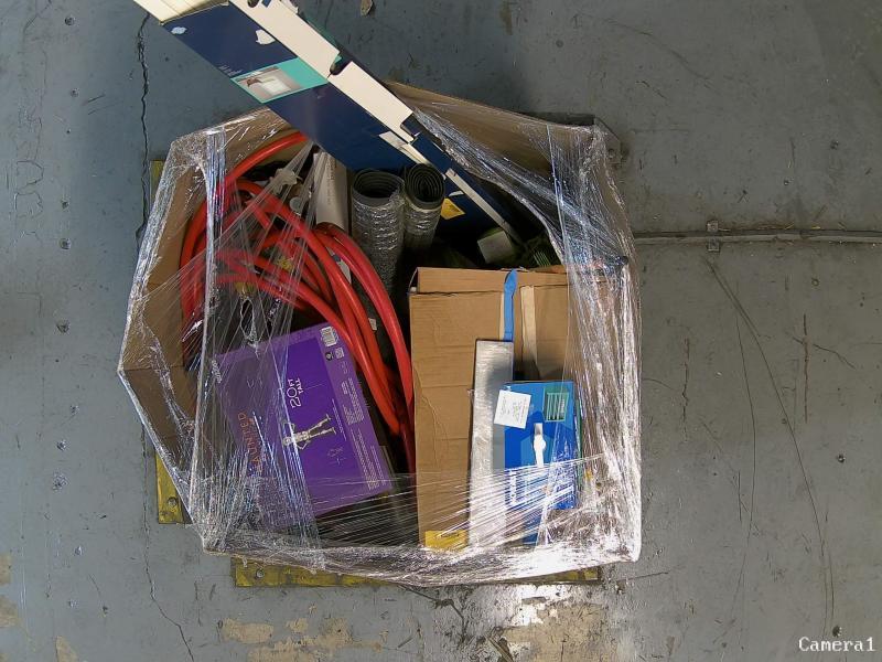 Metabo HPT 3-1/4in 21-Degree Pneumatic Roundhead Framing Nailer, Utilitech 13gal Stainless Steel Lawn Pump -MSRP $3,307