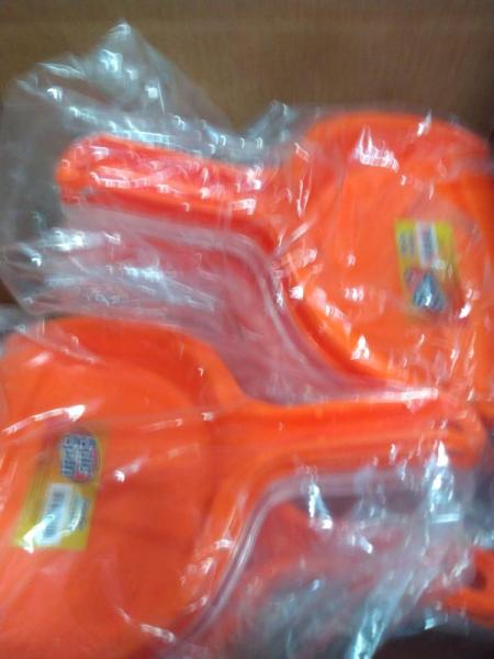 Home - DDI 2344008 Spin and Span Dust Pans - MSRP $1,717