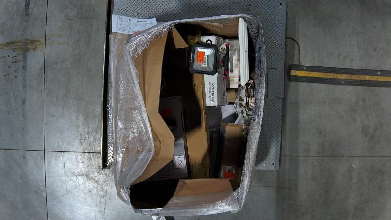 Lighting & Electrical - Square D, Commercial Electric, Ring, Blink, Hampton Bay, RIDGID - Est Retail $2,260- 2plts