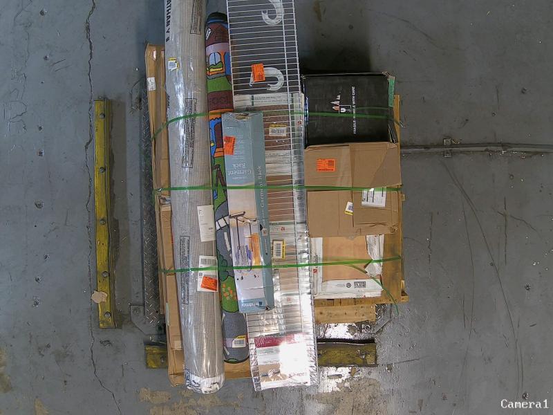 Flooring & Rugs - JONATHAN Y Moroccan Hype Boho, Minky, MSI, Ottomanson, ClosetMaid, Daltile, Whitmor - Est Retail $862