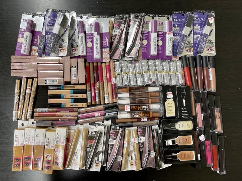 Wholesale Makeup Mixed Cosmetic L'Oreal Maybelline Covergirl NYX