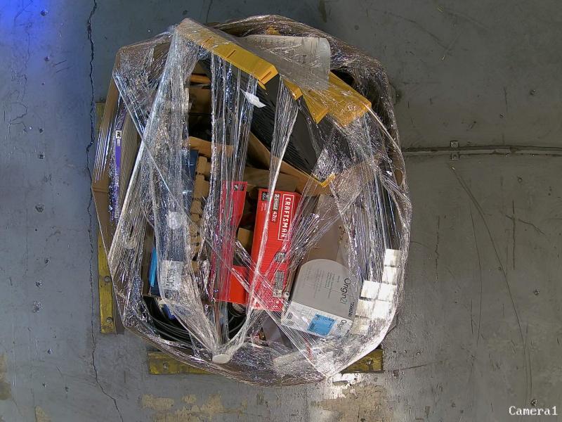 Kichler Gartin 5-Light Weathered Zinc Hanging Kitchen Light, CRAFTSMAN S1800 42cc 18in Gas Chainsaw - MSRP $3,077