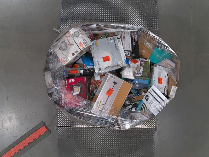 Lighting & Electrical - Ring, Firex, Nest, Blink, Commercial Electric - Est Retail $9,858- 1plt