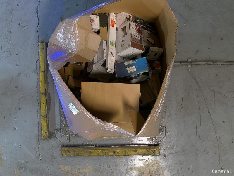 Lighting & Electrical - GE, Wyze, HDC, Commercial Electric - Est Retail $1,964- 1plt