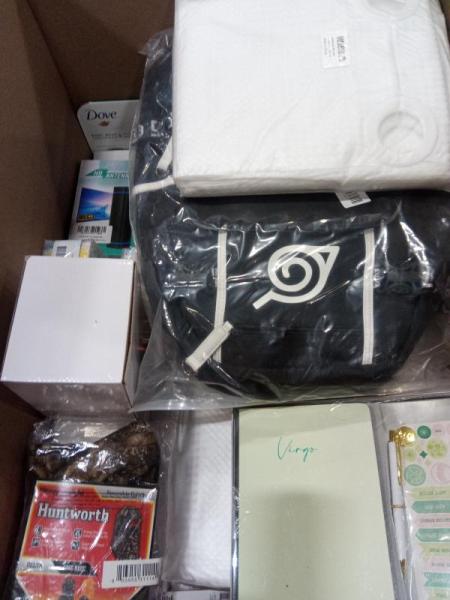 General Merch - Uoma Complete Brow Styler, Vocoste Claw Hair Clips, Fiskars Scissors - MSRP $729