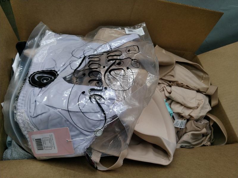 Apparel - Maidenform Strapless Multiway Wireless Bras & More - MSRP $4,473