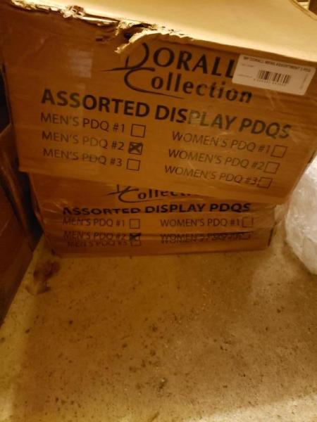 SHELF PULLS His & Hers Fragrance Assortment Styles - 55 pieces