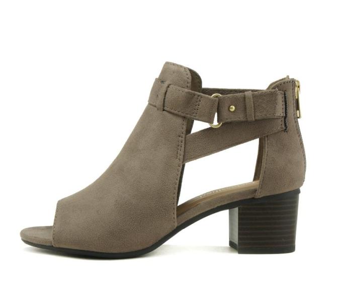 Shoes - Project Cloud Mens Sandals, Men's Sport Hiking Sandals, JABASIC Girls Glittery Ankle Boots - MSRP $6,258