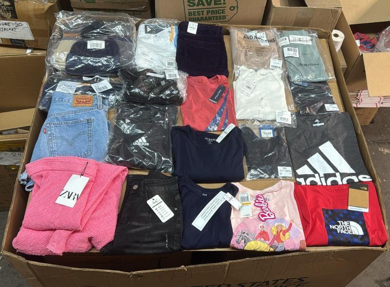 Bulk Lot of 350 Men's & Women's Mixed Apparel Clothing MSRP $5,786