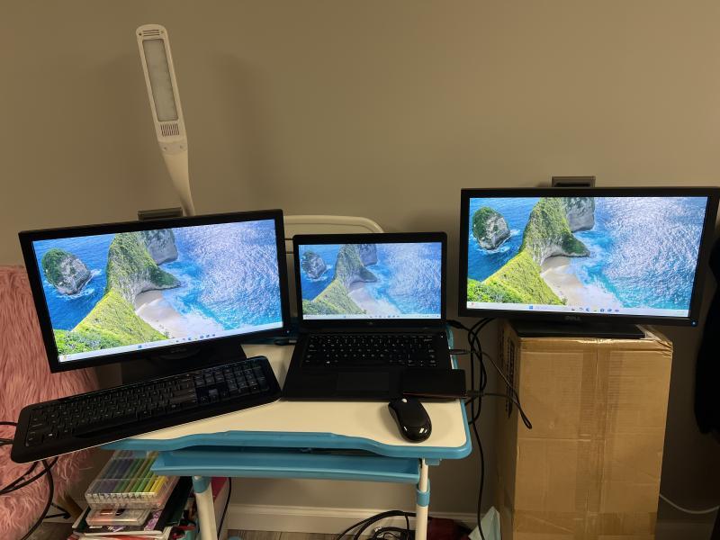 Dell Latitude 5490 Laptop Bundle w/2 Monitors - CyberMonday Special