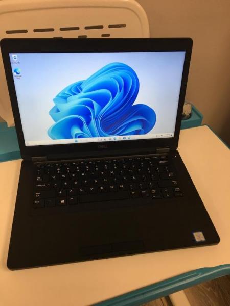Dell Latitude 5490 Laptop Computer - Windows 11