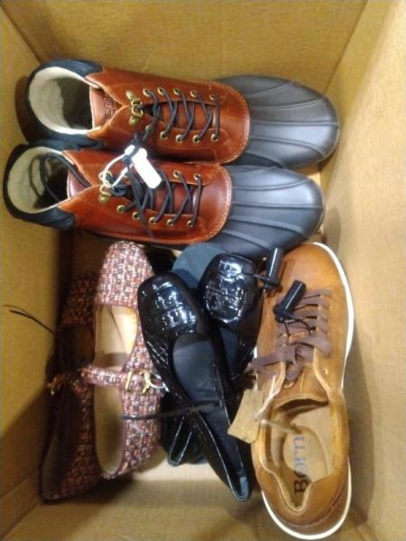 Luxury Department Store - Returns Shoes