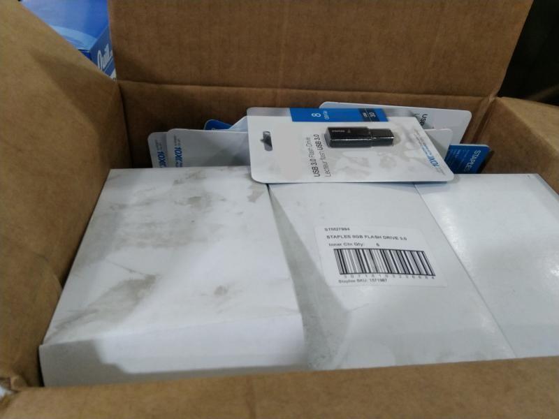 Electronics - USB 3.0 8GB Flash Drives - MSRP $798