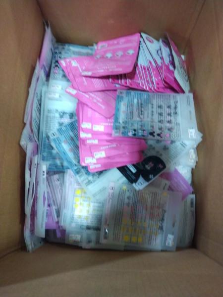 Health & Beauty - The Crème Shop Petal Perfect Skin - Hydrocolloid Acne Patches - MSRP $3,277