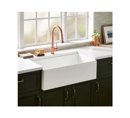 Signature Rowena 33" Farmhouse Single Basin Fireclay Kitchen Sink - MSRP $699