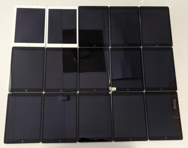 Apple iPad 7th Gen, 10.2", 32GB, 18 Units, Refurb, MSRP $6,300