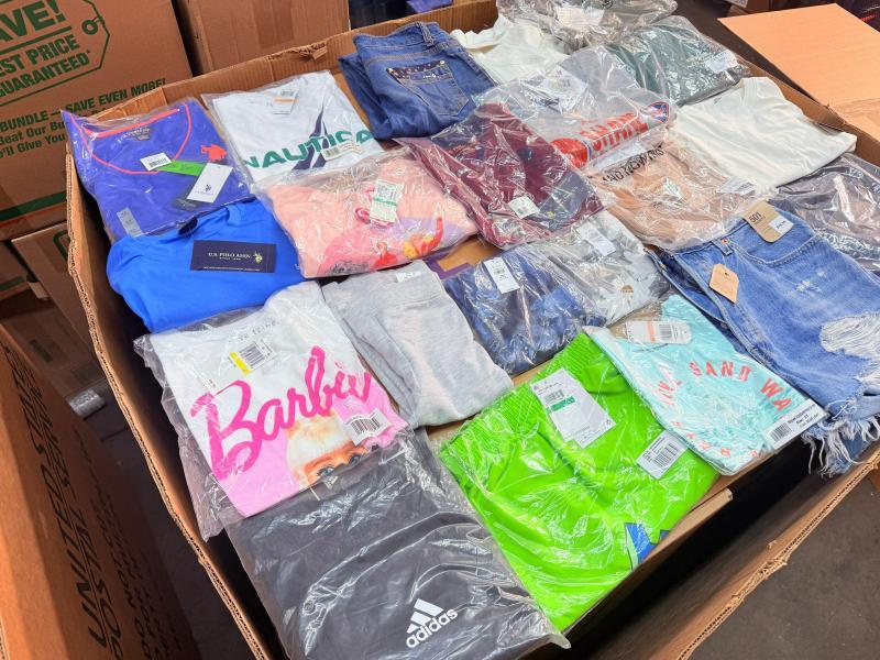 Bulk Lot of 350 Men's & Women's Mixed Apparel Clothing MSRP $5,786