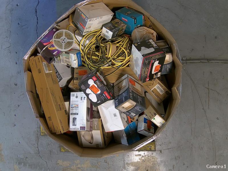 Lighting & Electrical - Wyze, Hampton Bay, Eaton, Commercial Electric - Est Retail $6,703- 1plt