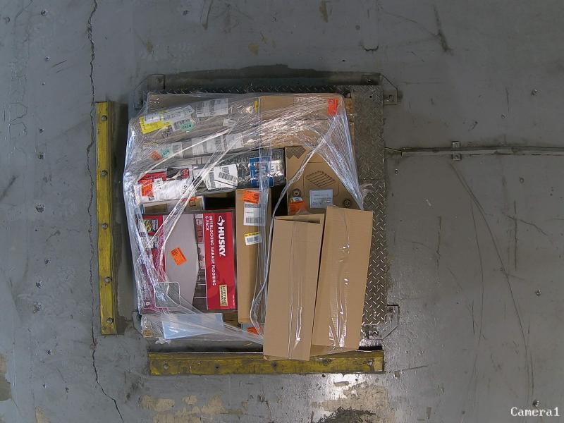 Flooring & Rugs - VEVOR, ClosetMaid, iliebe, JONATHAN Y, Husky, World Rug Gallery, Beverly Rug - Est Retail $821