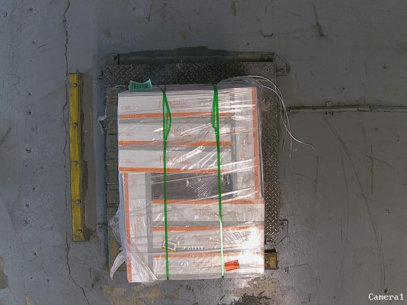 Pallet of Florida Tile Home Collection Wind River Beige 6inx24in Porcelain Floor & Wall Tiles - Est Retail $1,035