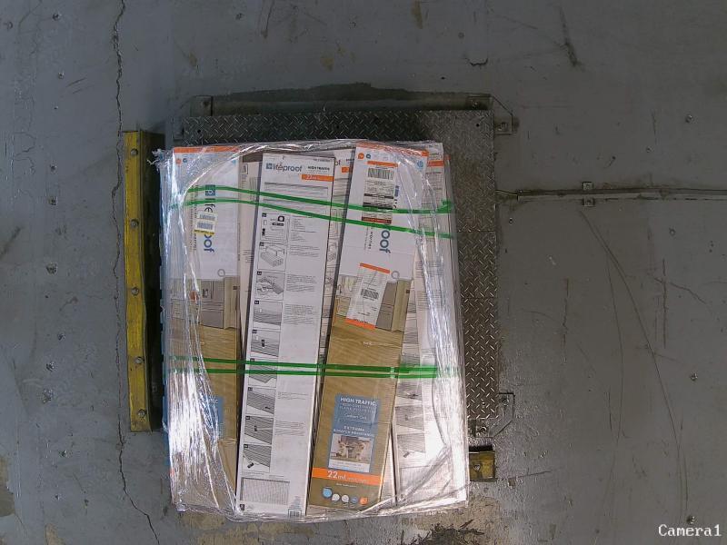 Pallet of Lifeproof Cashiers Oak 22MILx8.98inWx48.03inL Waterproof Click Lock Vinyl Tile Floorings - Est Retail $1,066