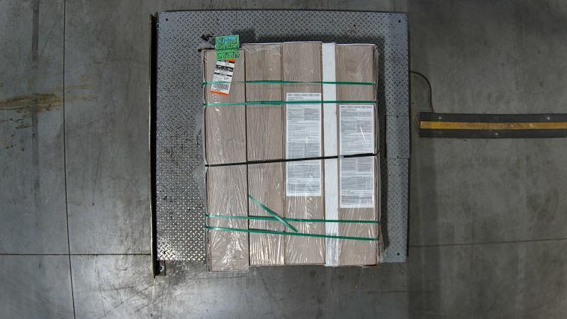 Flooring & Rugs - HDC Cradle Rock Oak Waterproof Laminate Wood Floorings, A&A Surfaces Alton Parvis - Est Retail $1,507