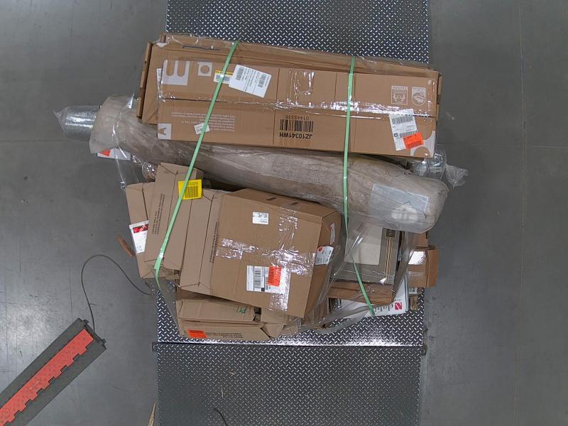 Flooring & Rugs - Chesapeake Merchandising Rug, HONEY JOY, JONATHAN Y, Roca, Lifeproof, Cap A Tread - Est Retail $2,377