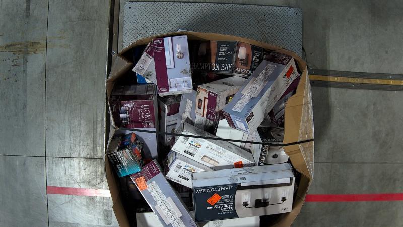 Lighting & Electrical - Wyze, HDC, Hampton Bay, Hunter - Est Retail $2,829- 1plt