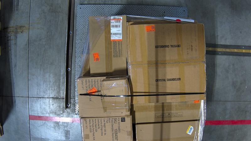 Lighting & Electrical - Kichler, Fannehonne, LNC, MLiAN, TinHon, Moksiled - Est Retail $4,592- 1plt