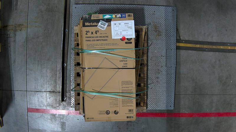 Lighting & Electrical - Metalux Fixtures - Est Retail $1,373- 1plt