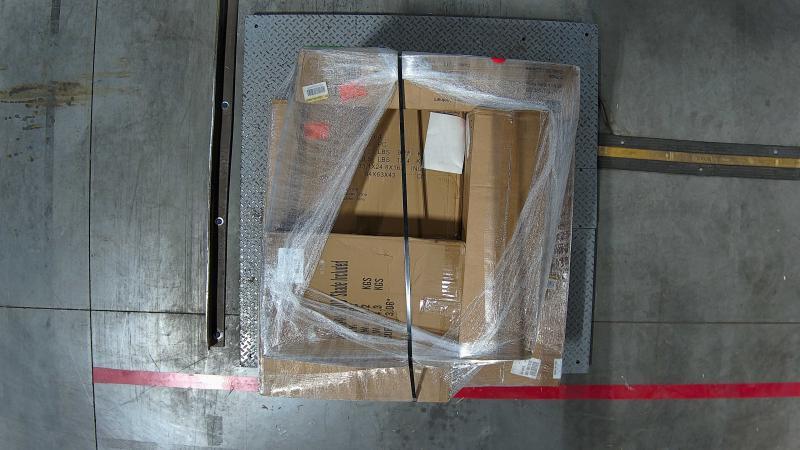 Lighting & Electrical - Cenadinz, HDC, Breezary, Leviton - Est Retail $1,684- 1plt